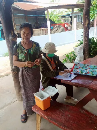 LINE_ALBUM_ฉีดวัคซีนป้องกันโรคพิษสุนัขบ้า ประจำ_250523_39.jpg