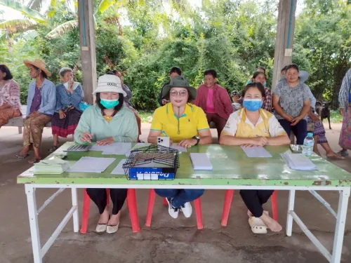 LINE_ALBUM_ออกรับซื้อขยะ บ้านหนองเหล็ก บ้านหัวหน_250630_2.jpg