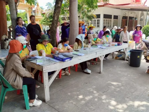 LINE_ALBUM_ออกรับซื้อขยะ บ้านหนองเหล็ก บ้านหัวหน_250630_27.jpg